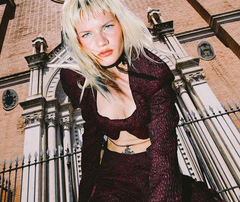 FALCON INDUSTRY MAGAZINE: MODA CADAVERE