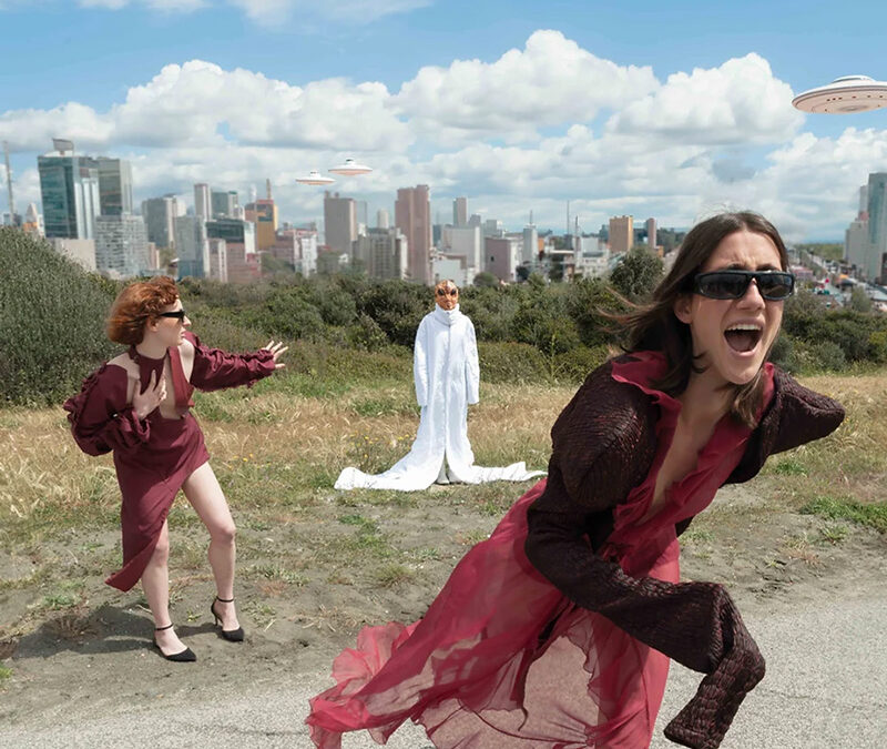 PONNY MAGAZINE: ARRIVAL